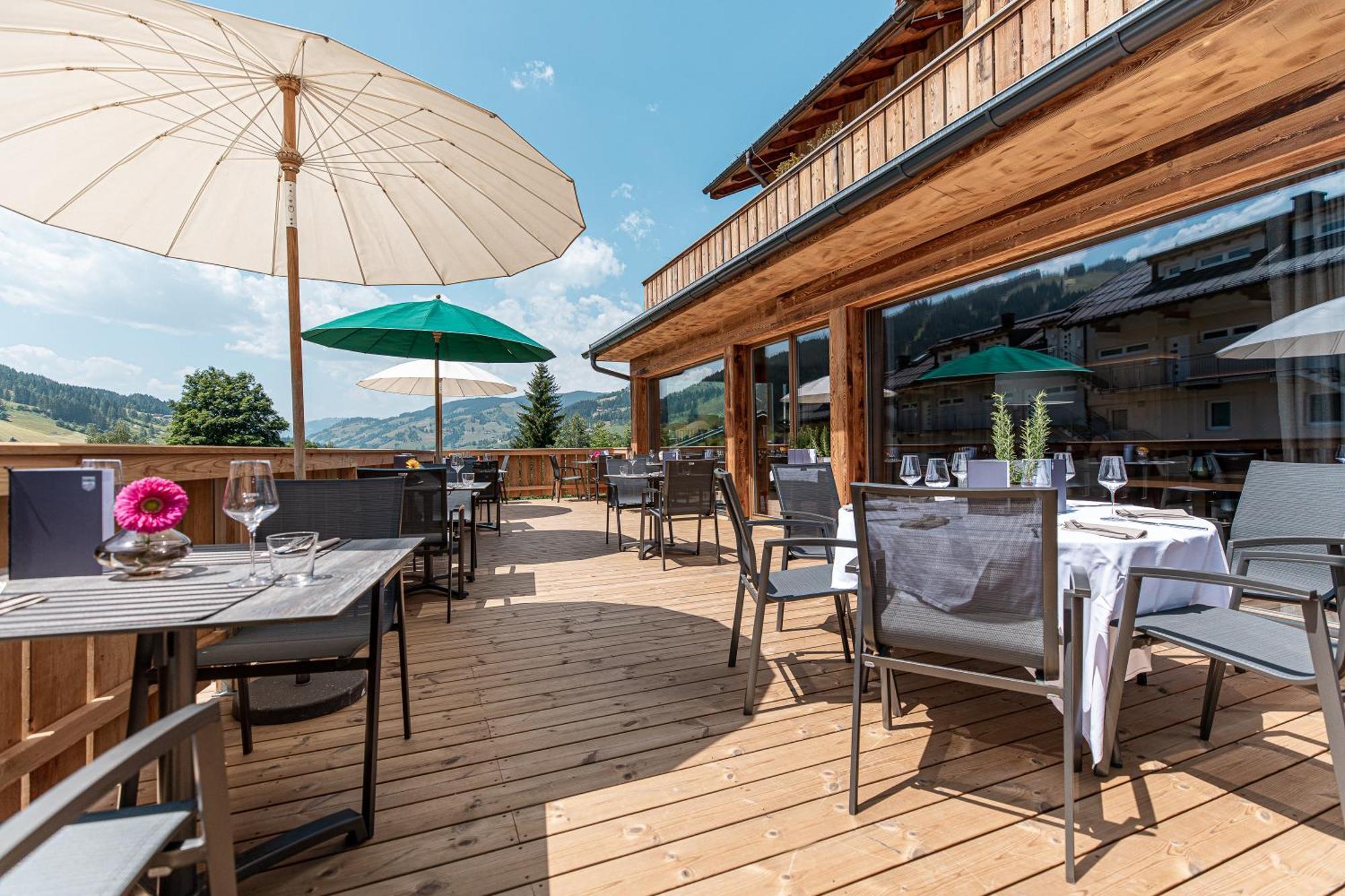 Almmonte Sensum Suites Boutique Hotel Wagrain Ngoại thất bức ảnh