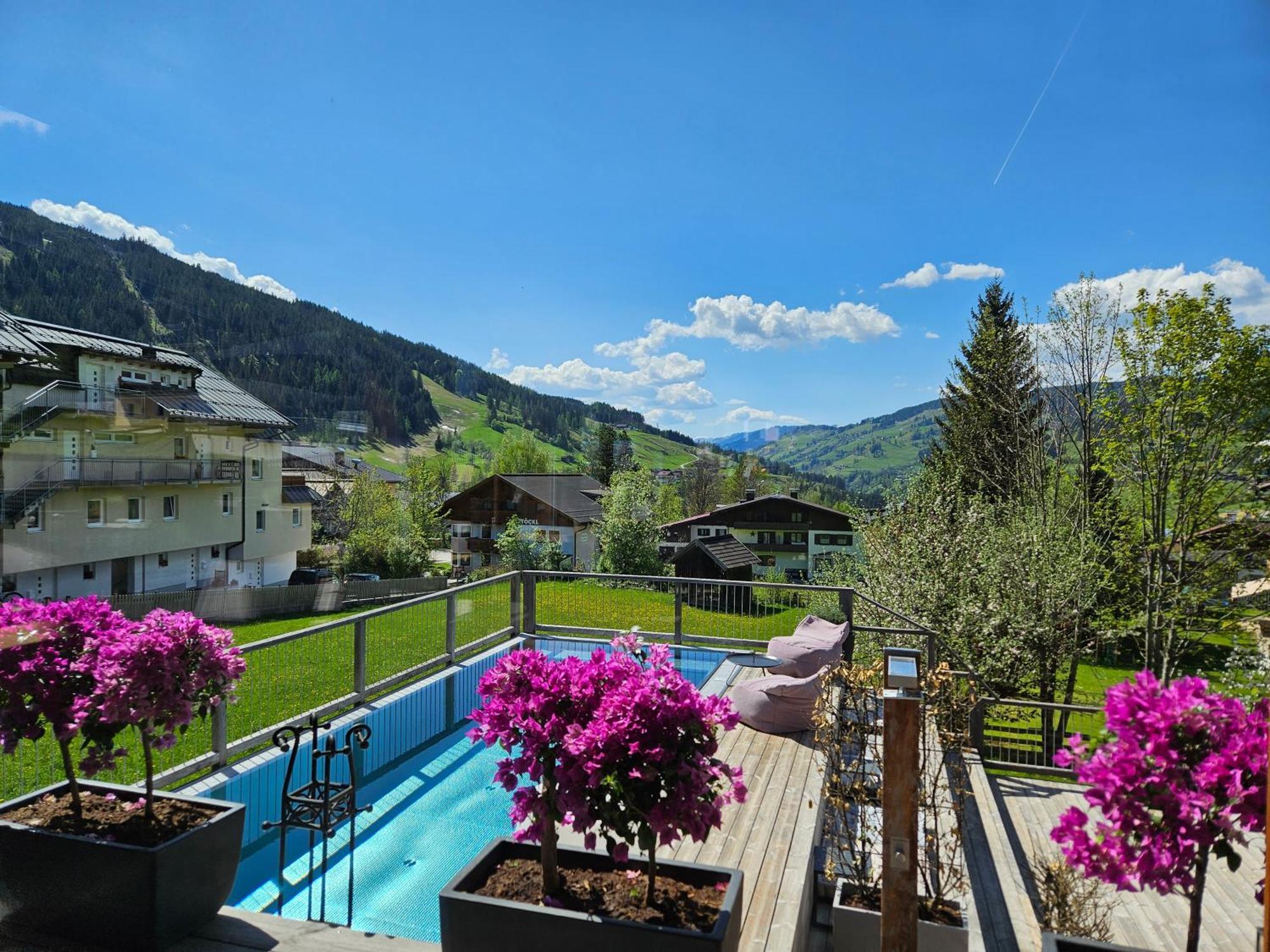 Almmonte Sensum Suites Boutique Hotel Wagrain Ngoại thất bức ảnh